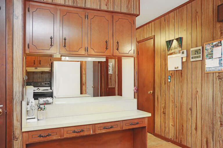 Upstairs Breakfast Bar