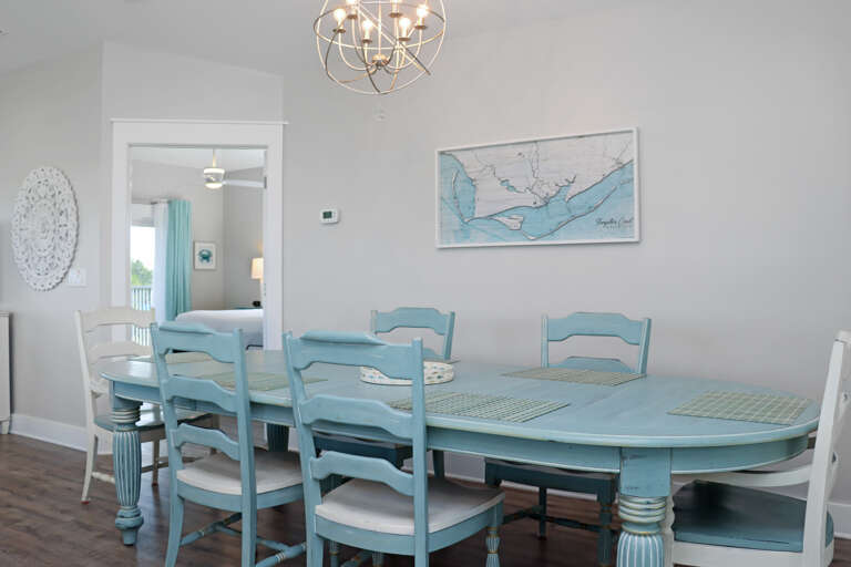 Dining Area Dining Area