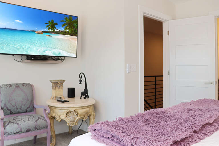 Bedroom 3 - TV