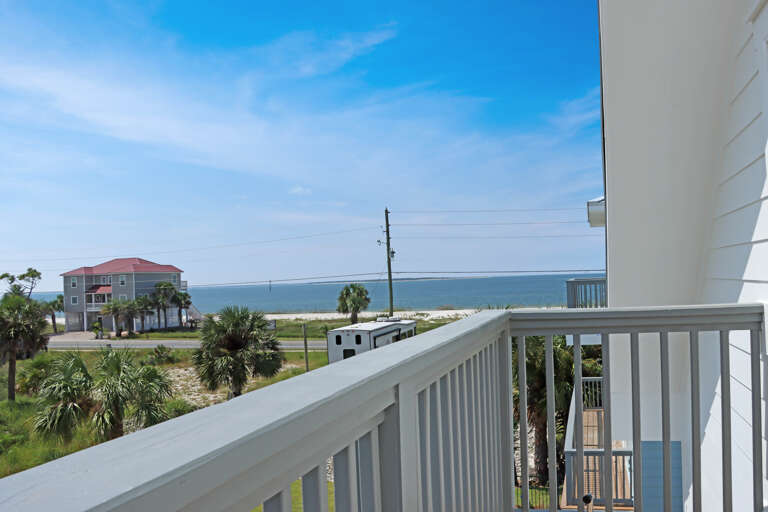 Top Floor Back Deck