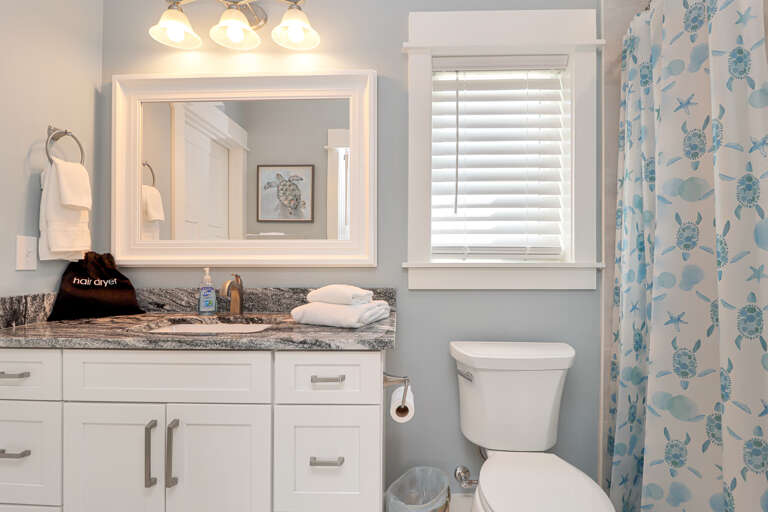 Bedroom 5 - Master Bath