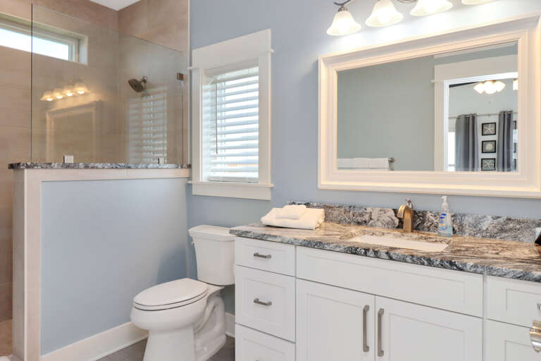 Bedroom 4 - Master Bath