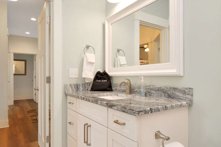 Bedroom 3 - Full Bath with Access to Hallway