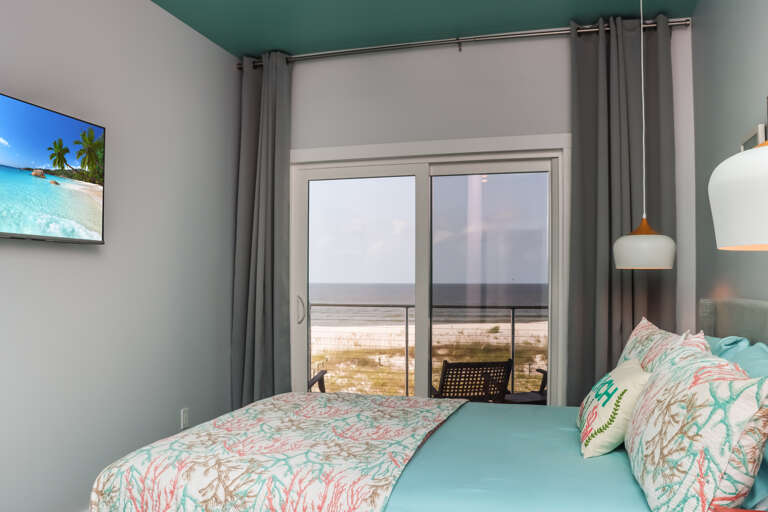 Bedroom 2 - Beachfront View and TV
