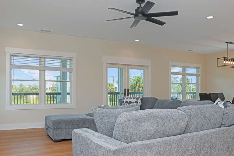 Living Room View onto Furnished Deck