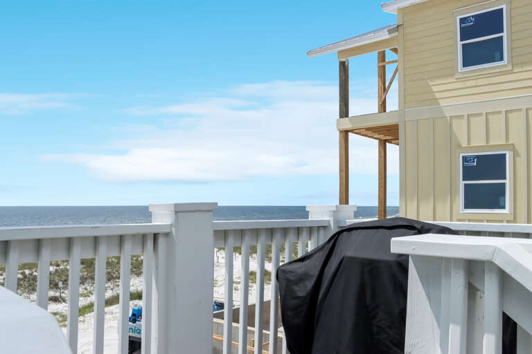 Front Entrance with Gas Grill