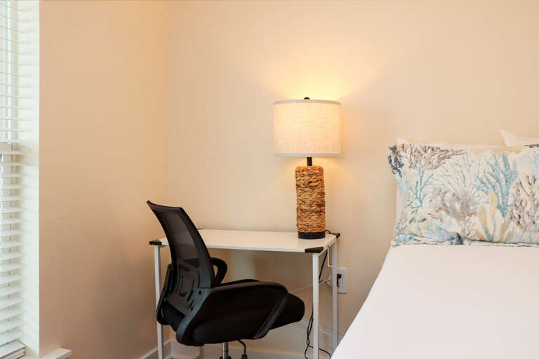 Bedroom 1 - Small Work Desk