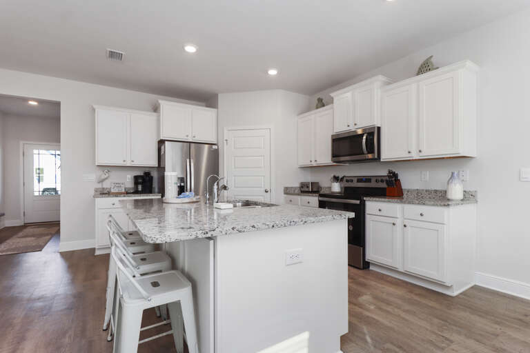 Kitchen with Center Island