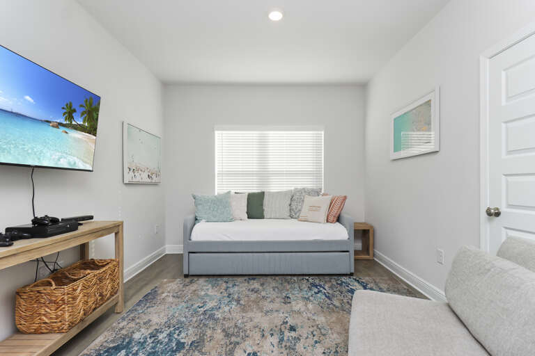 Upstairs Den with Daybed and Trundle
