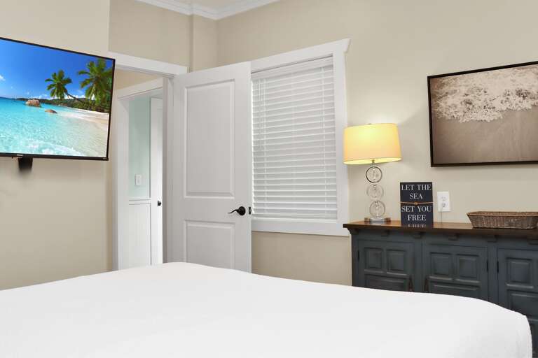 Bedroom 4 with TV on Ground Floor