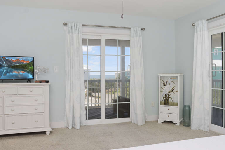Bedroom 3 - Beach View
