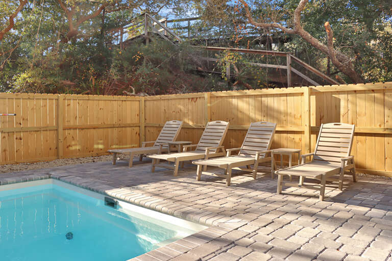 Lounge by the Pool