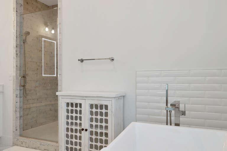 Bedroom 1 - Master Bathroom Tub and Shower