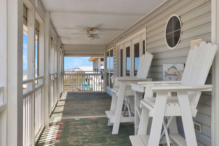 Top Floor Beachfront Deck