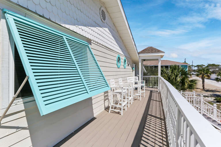 Roadside Deck Roadside Deck