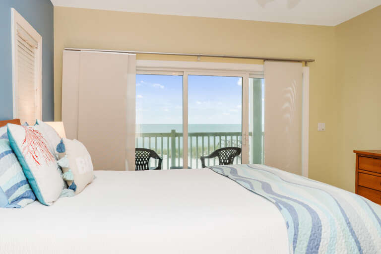 Bedroom 2 - Beach View Bedroom 2 - Beach View