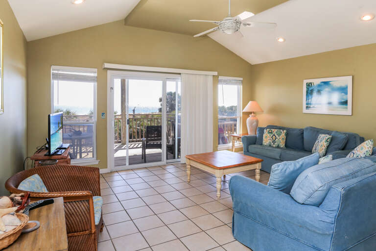 Gulf Front Living Area Gulf Front Living Area