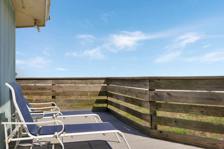 Beach Front Deck