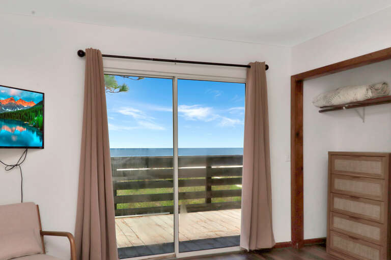 Guest Bedroom - Beach View