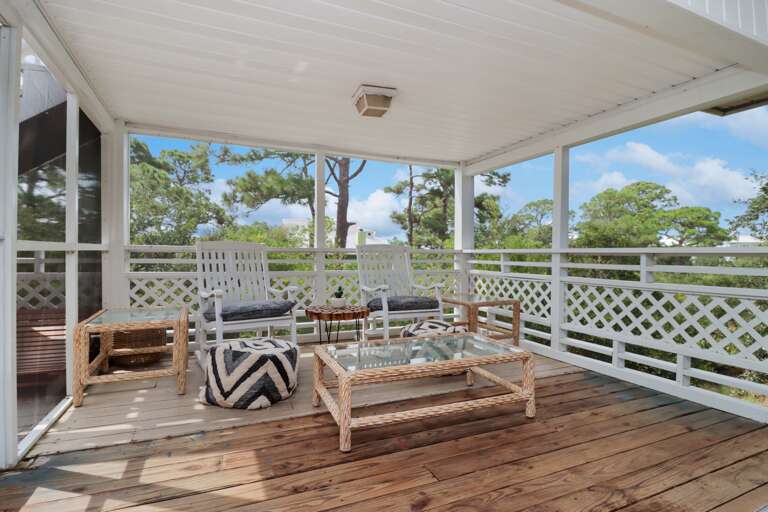 Screened Deck with Comfortable Sitting Area