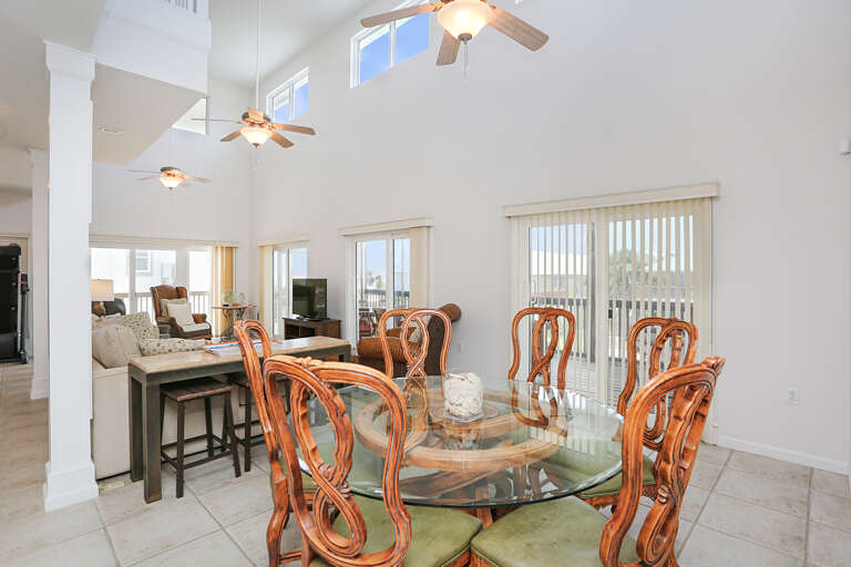 Dining & Living Area