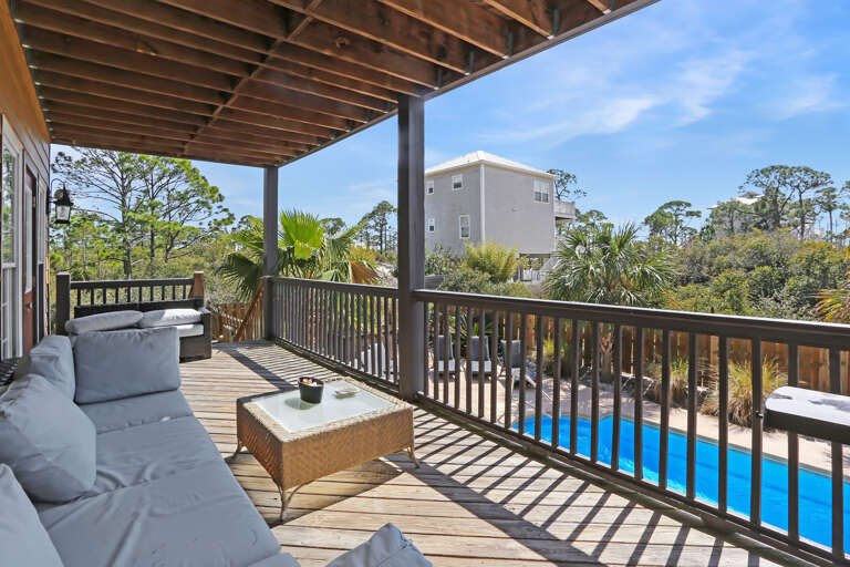 Main Level Back Deck