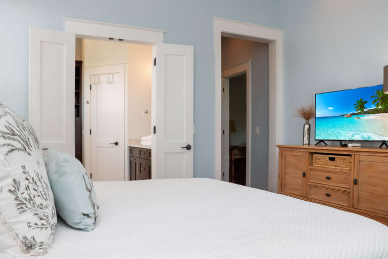 Bedroom 4 with Master Bathroom and TV