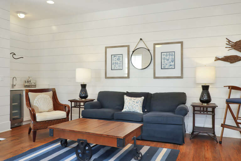 Ground Floor Living Room with Wet Bar Ground Floor Living Room with Wet Bar