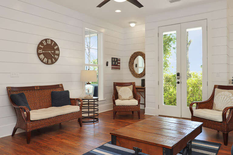 Sitting Room with Small Desk Space Sitting Room with Small Desk Space