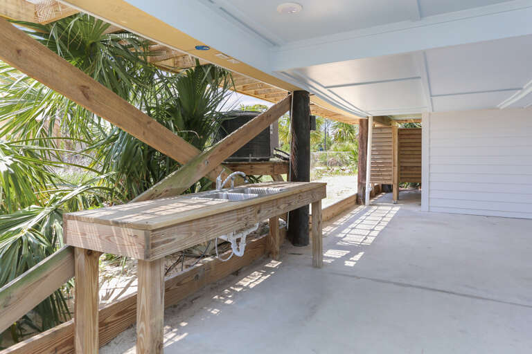 Fish Cleaning Area