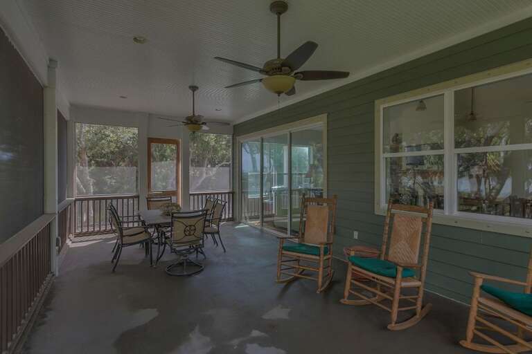 Screened Porch