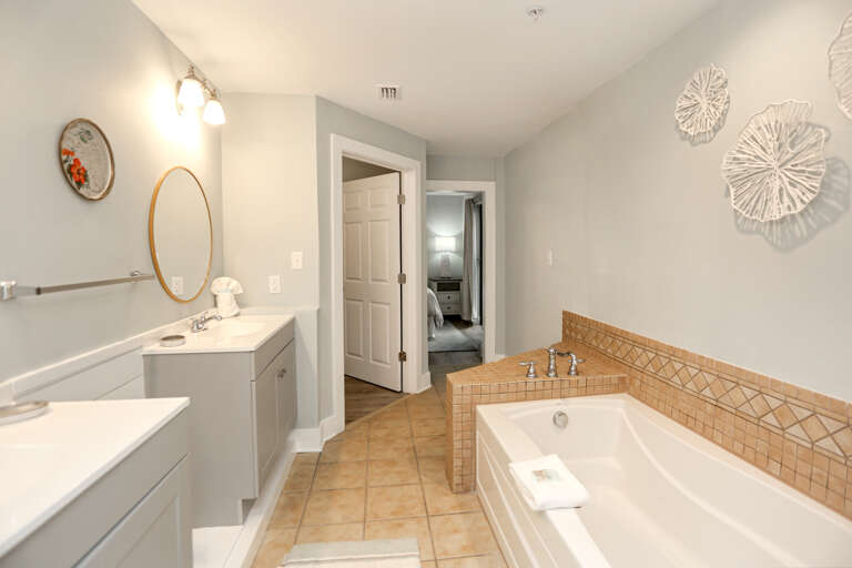 Bedroom 3 - Master Bath with Large Walk-in Closet