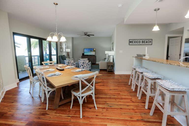 Dining Area, Kitchen & Living Room Dining Area, Kitchen & Living Room