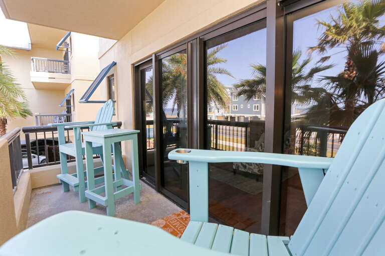 Gulf View Furnished Deck