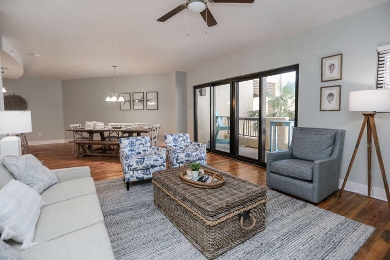 Gulf View Living Room & Dining Area Gulf View Living Room & Dining Area
