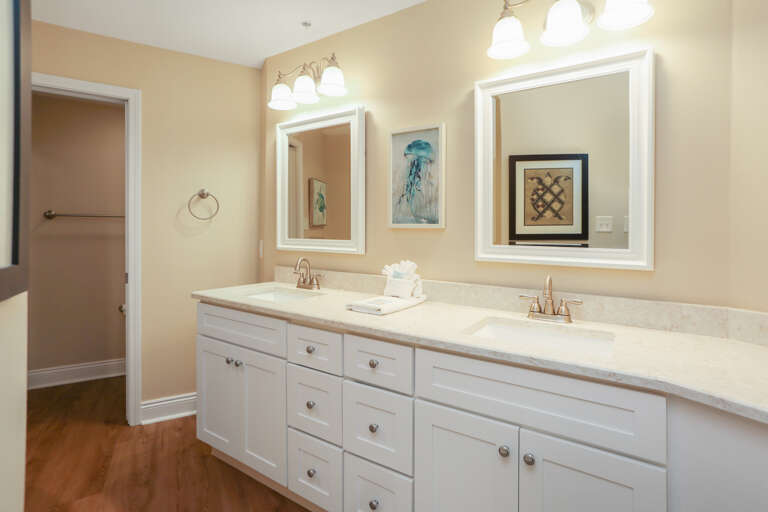 Bedroom 1 - Master Bath