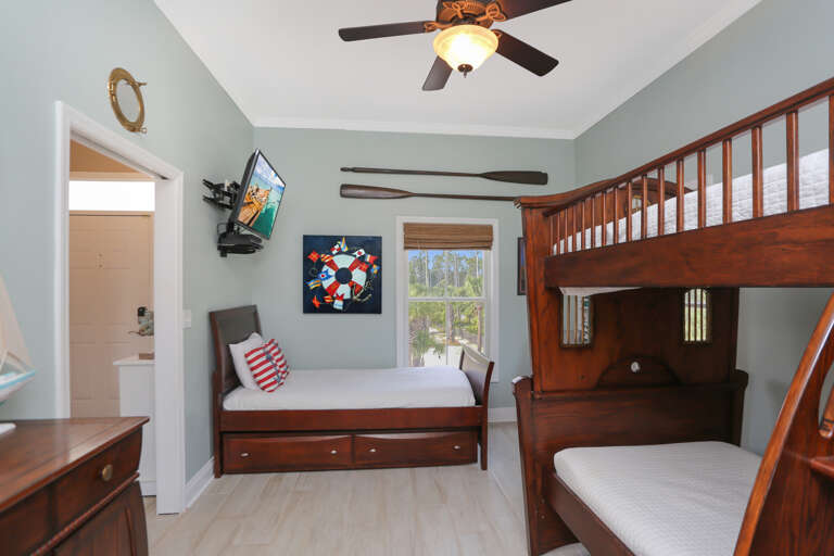 Bedroom 1 - Bunk Beds