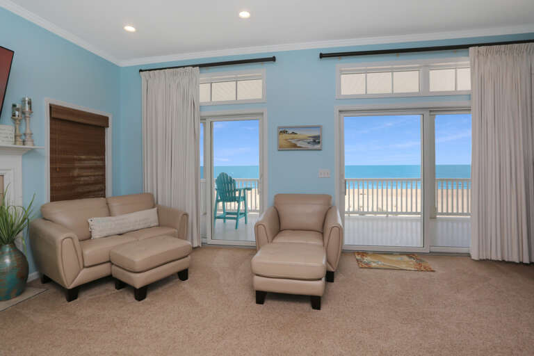 Bedroom 2 - Sitting Area
