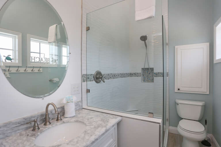 Bedroom 4 - Master Bath
