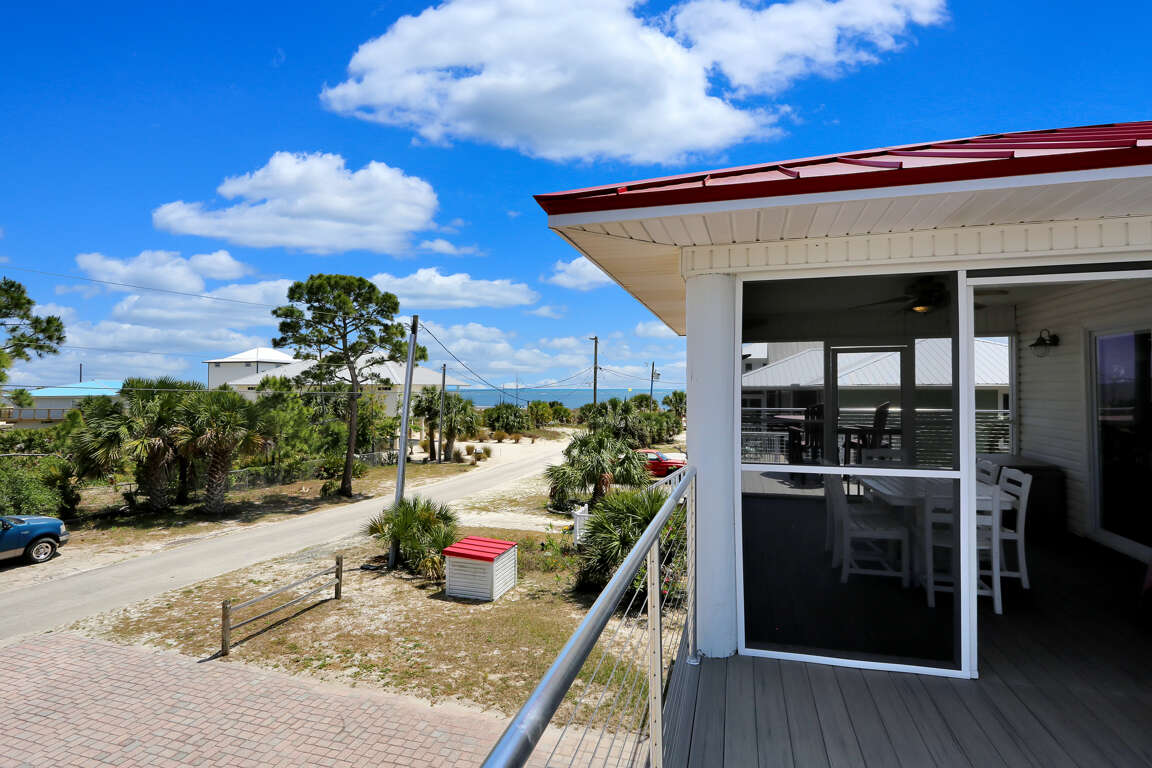 DeLight House 2 Bedroom Vacation in Indian Pass FL