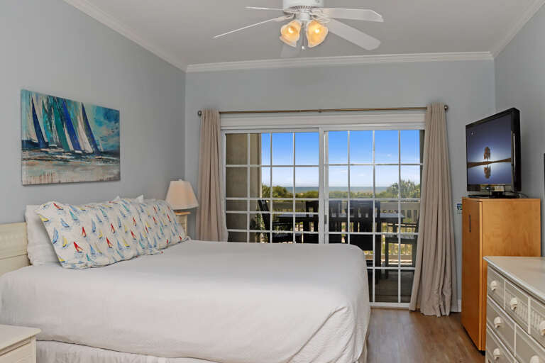 Bedroom 3 - Beachfront Master Bedroom