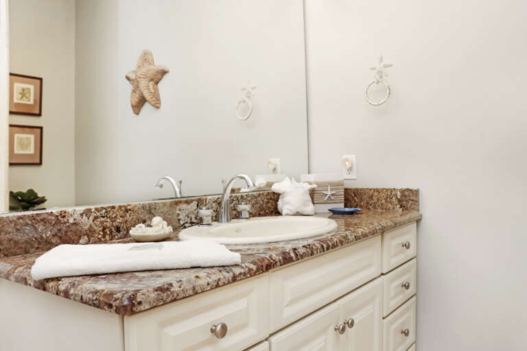 Bedroom 3 - Master Bathroom