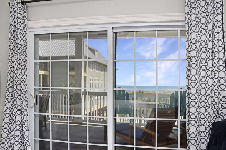 Bedroom 3 - Beach View