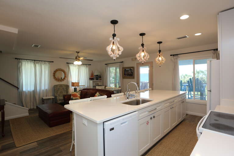 Kitchen & Living Area