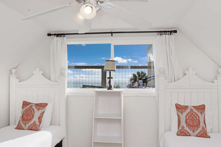 Bedroom 4 - Beach View