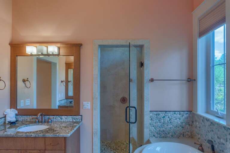 Bedroom_1_Full_Bath_Shower