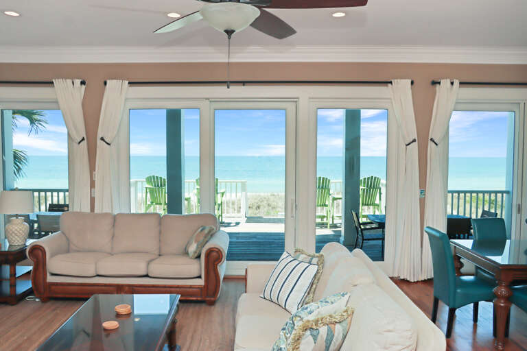Living Area - Beach View