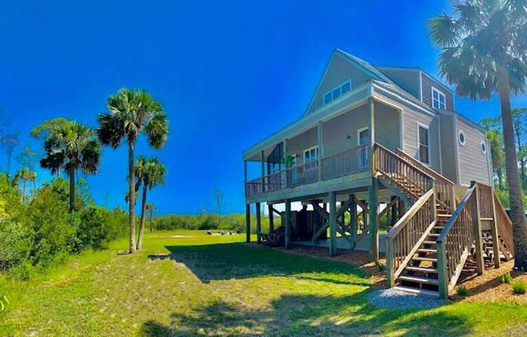 Lagoonside Exterior