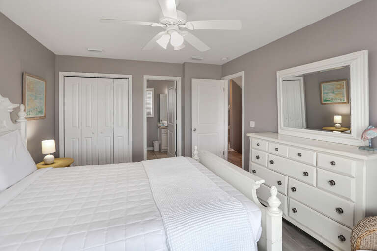 Bedroom 2 with Full Bath Bedroom 2 with Full Bath