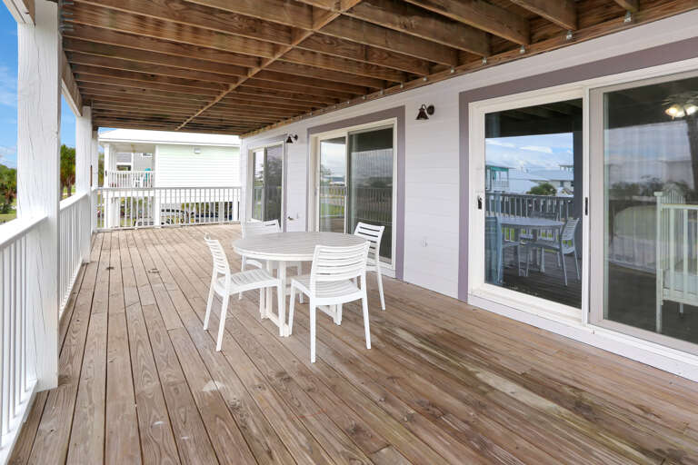 1st Floor Deck